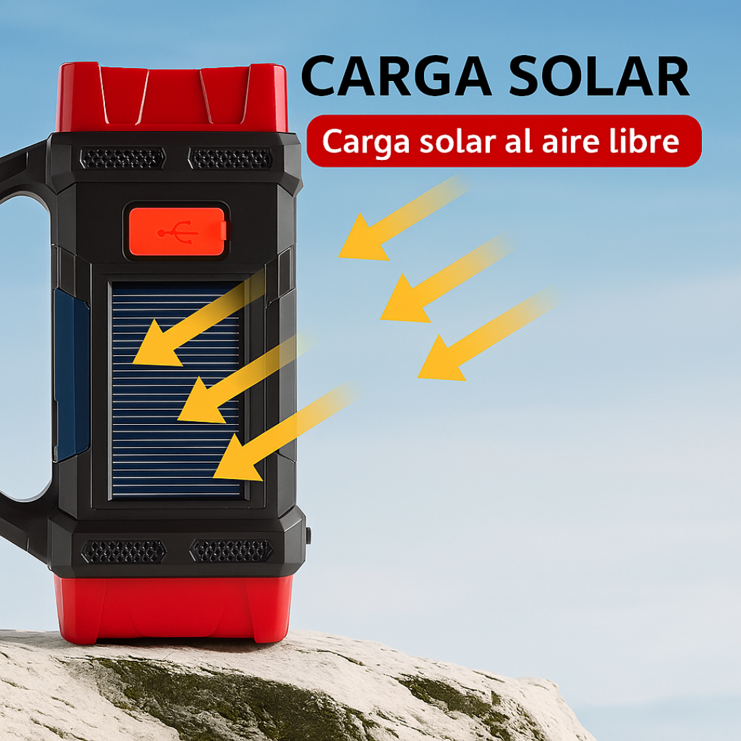 Panel solar de la linterna LED cargándose al aire libre
